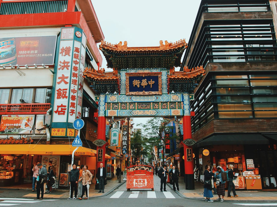 people-in-the-street-osaka