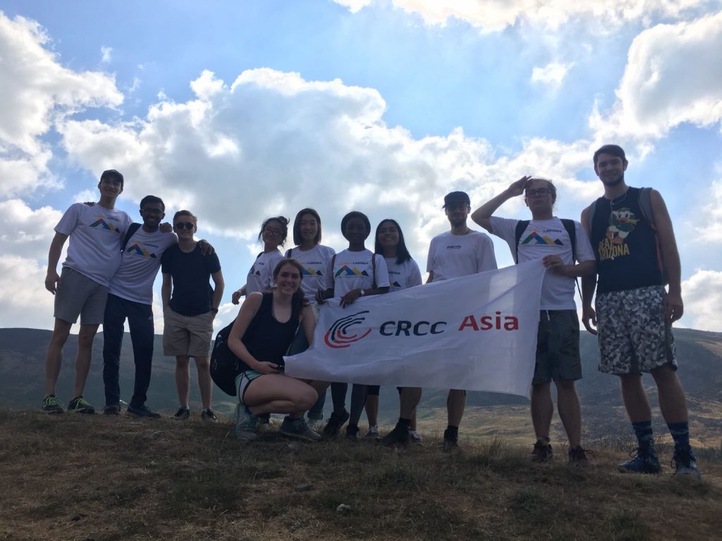 crcc-asia-interns-in-the-mountain