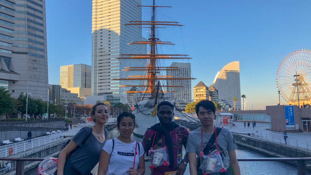 what to do when interning in Japan. Four-internship-friends-in-Japan-yokohama