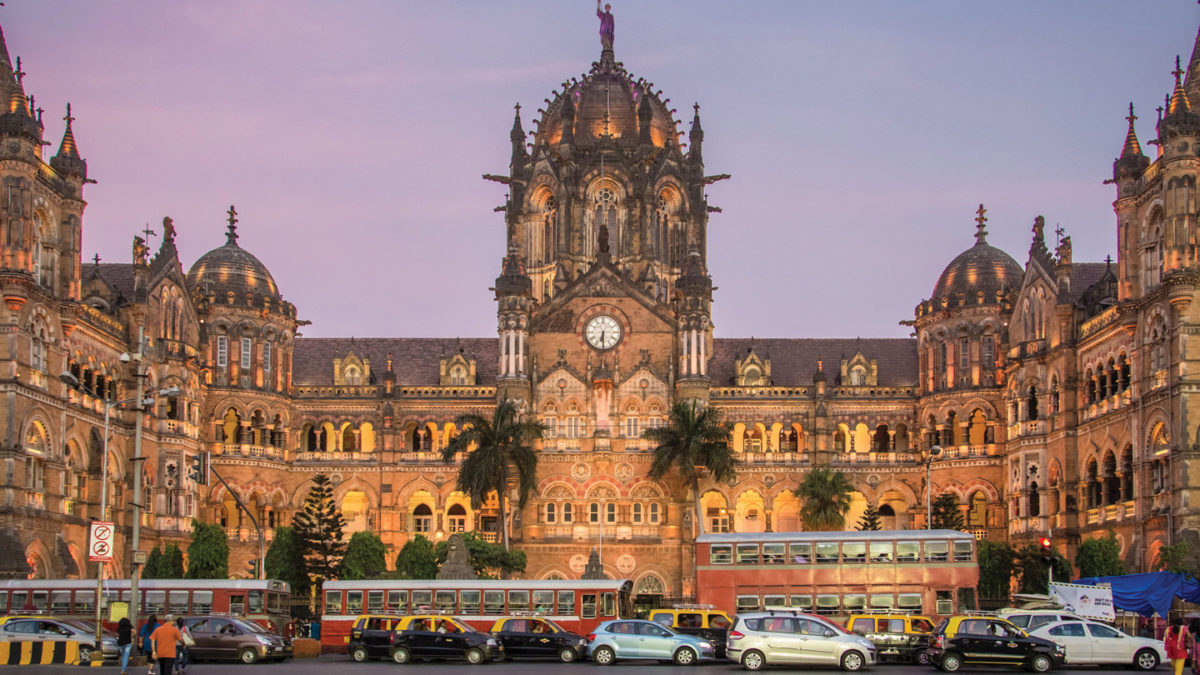 Unlocking Mumbai: A Dive into the Tapestry of Dreams and Diversity 